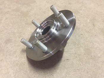 CRV10HUBF - HUB FRONT * 97-01