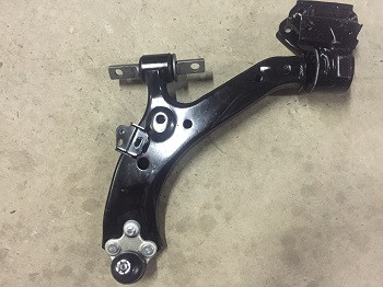 CRV40LCARF - LOWER CONTROL ARM * RF * 13-17
