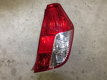 I1010TLR - TAIL LIGHT R (PFL) * 08-14