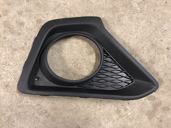 GI1010FOGGR - FOG LIGHT GRILLE R