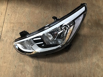 AC40HLRFL - HEADLIGHT * RF * FL * 15-17