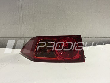 ACC10TLOLFL - TAIL LIGHT OUTER * L * 06-08