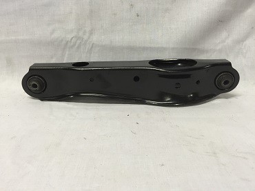 CRV10LCARR - LOWER CONTROL ARM * RR * 97-01