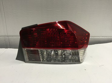BAL10TLOR - TAIL LIGHT * OUTER * R * 11-12