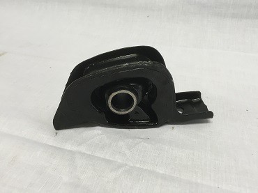 SH40MOUGBFA - MOUNTING GEARBOX FRONT (AUTO) 