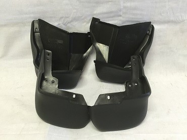 S040MUD4 - MUD FLAP SET * 96-98