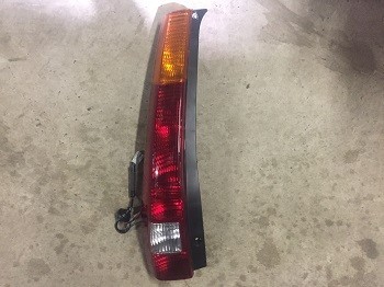 CRV20TLL - TAIL LIGHT * L * 02-04